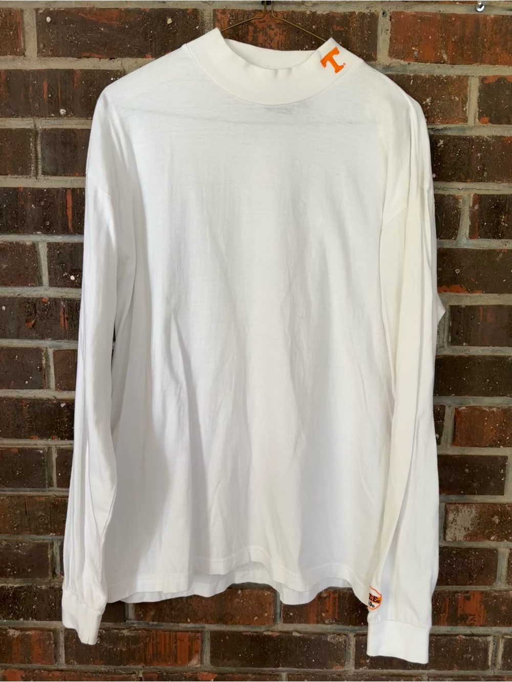 Vintage 1990s White Red Oak Tennessee Volunteers Mock Neck Tee